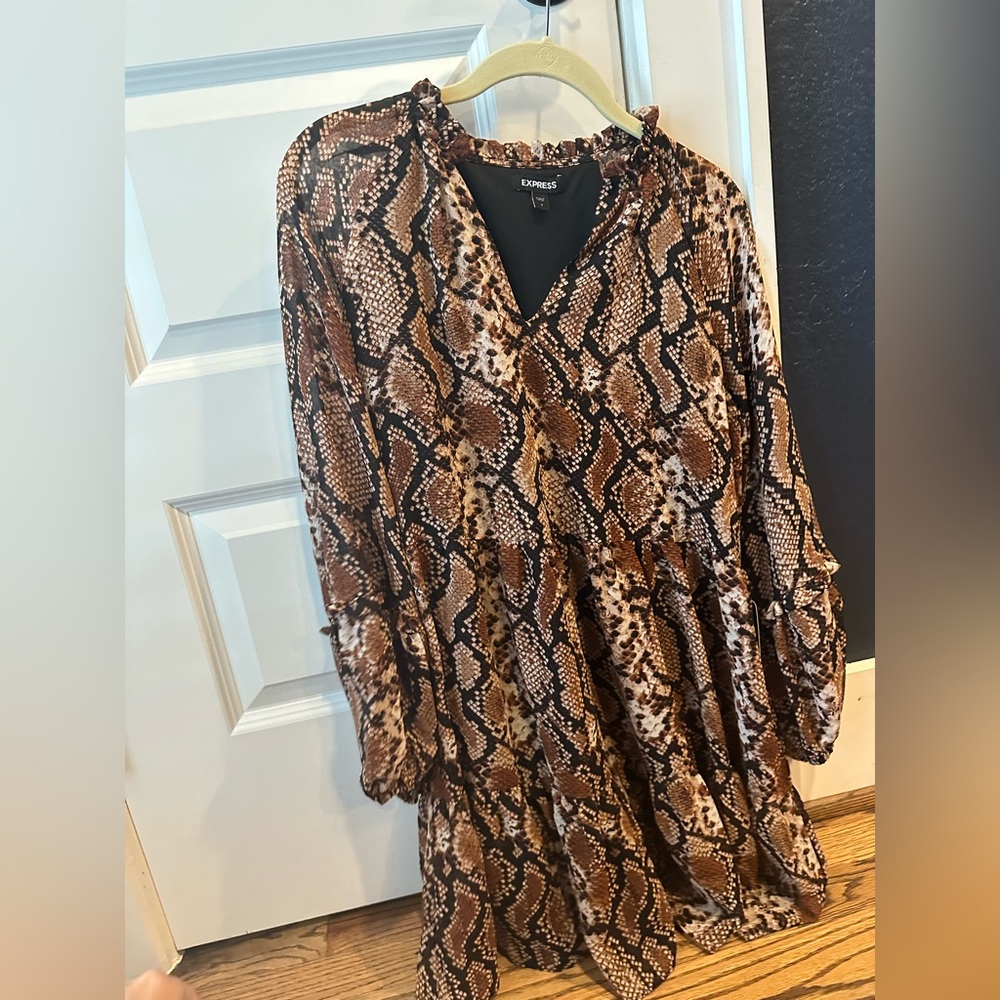 Express Snakeskin long sleeve dress